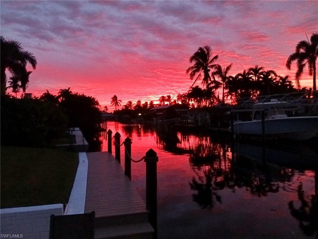 392 Snow DR, FORT MYERS FL 33919-48