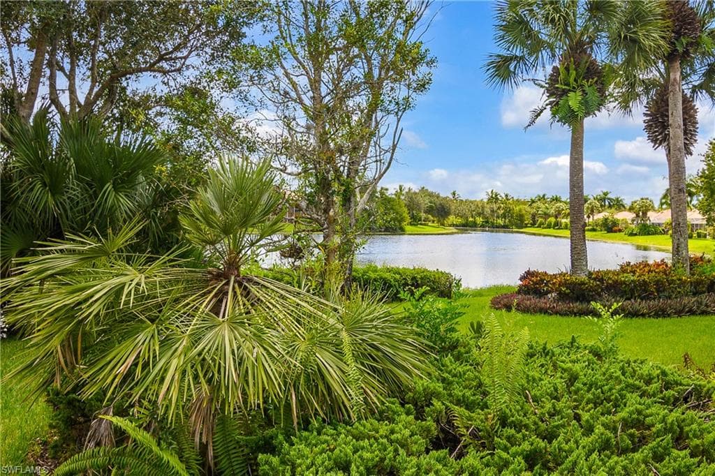 15351 Upwind DR, BONITA SPRINGS FL 34135-28