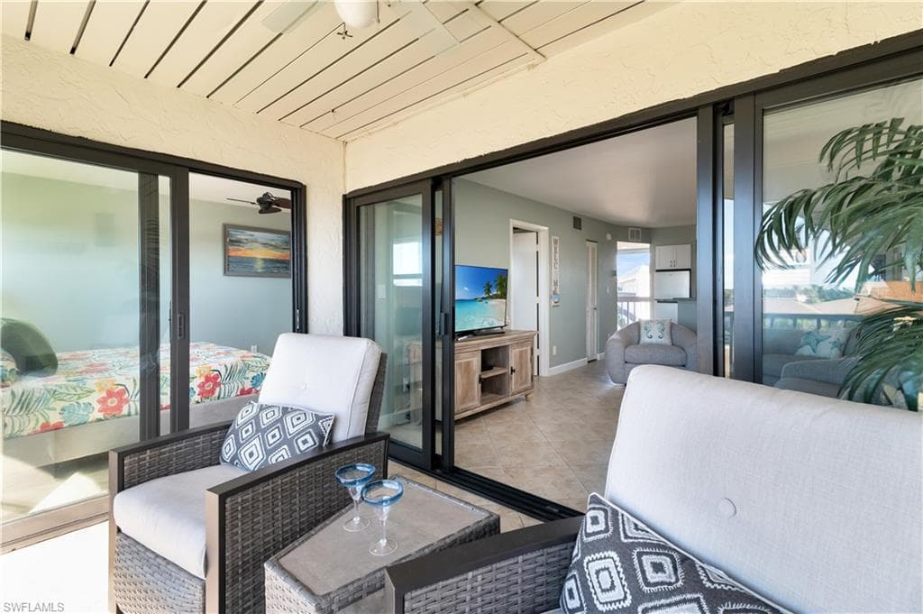 1012 Anglers CV # D507, MARCO ISLAND FL 34145-1