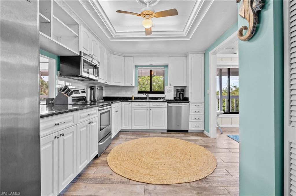 14171 Bokeelia RD, BOKEELIA FL 33922-8