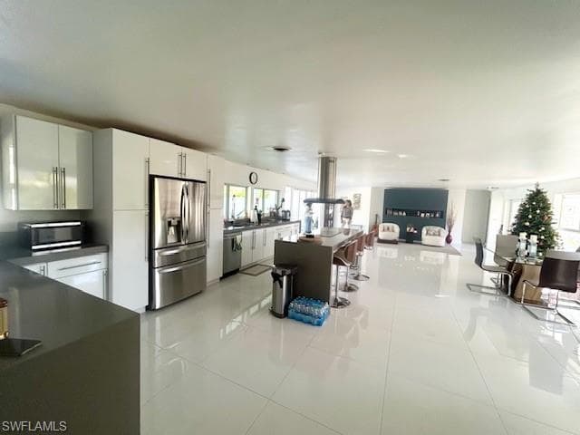 4463 E Riverside DR, FORT MYERS FL 33905-12