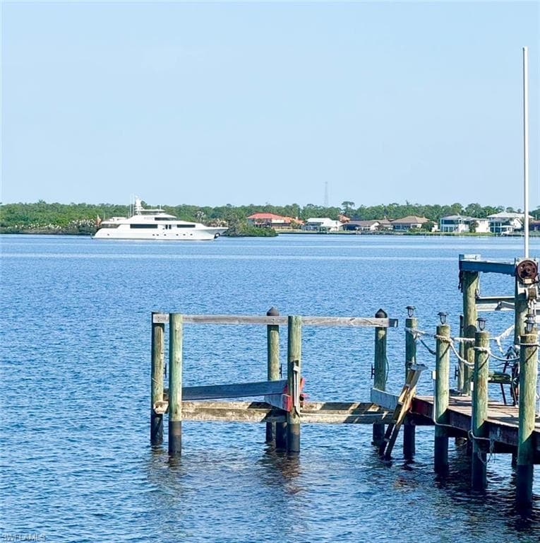 4463 E Riverside DR, FORT MYERS FL 33905-20