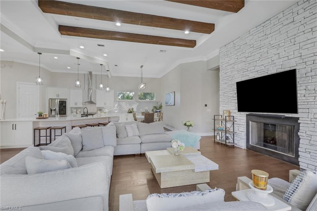 5074 Rustic Oaks CIR, NAPLES FL 34105-11