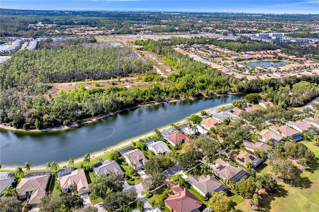 7809 Naples Heritage DR, NAPLES FL 34112-42