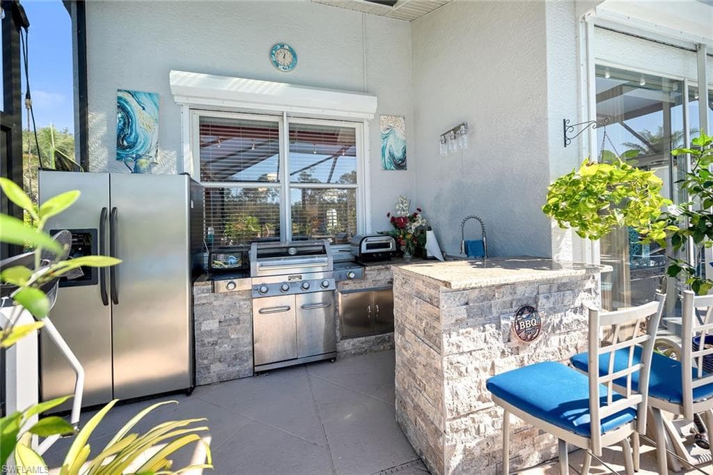 7809 Naples Heritage DR, NAPLES FL 34112-27