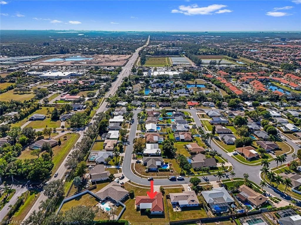 6944 Essex DR, FORT MYERS FL 33919-32