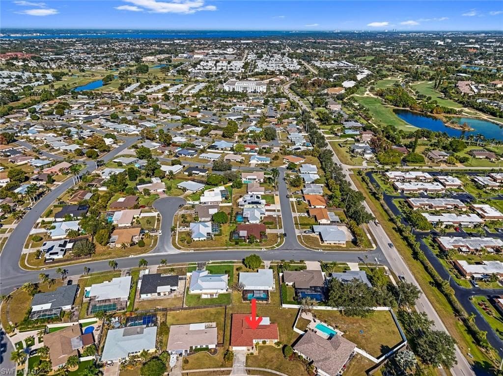 6944 Essex DR, FORT MYERS FL 33919-30