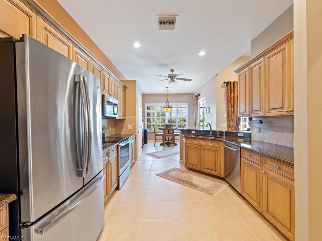 15954 Delasol LN, NAPLES FL 34110-6