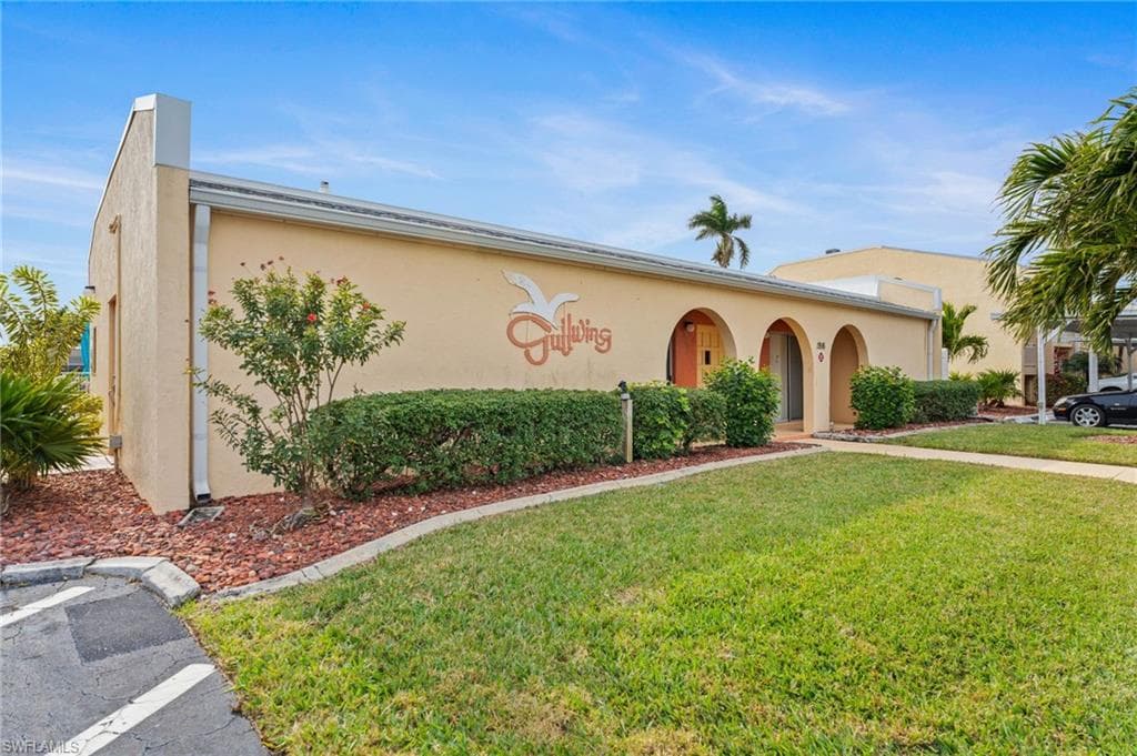 1912 SE 43rd ST # 210, CAPE CORAL FL 33904-23