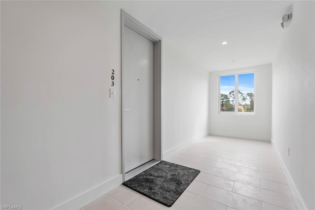 26600 Rosewood Pointe DR # 203, BONITA SPRINGS FL 34135-22