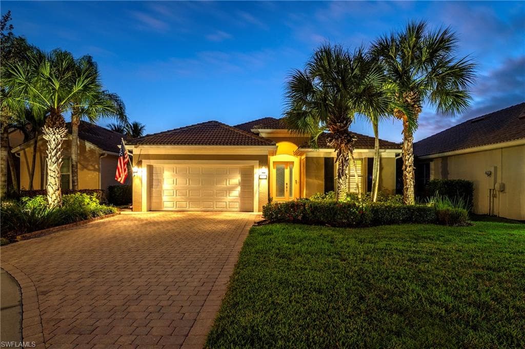 28574 Guinivere WAY, BONITA SPRINGS FL 34135-1