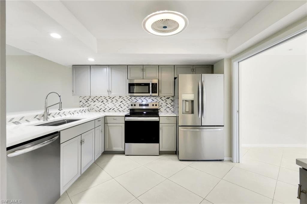 16460 Timberlakes DR # 103, FORT MYERS FL 33908-7