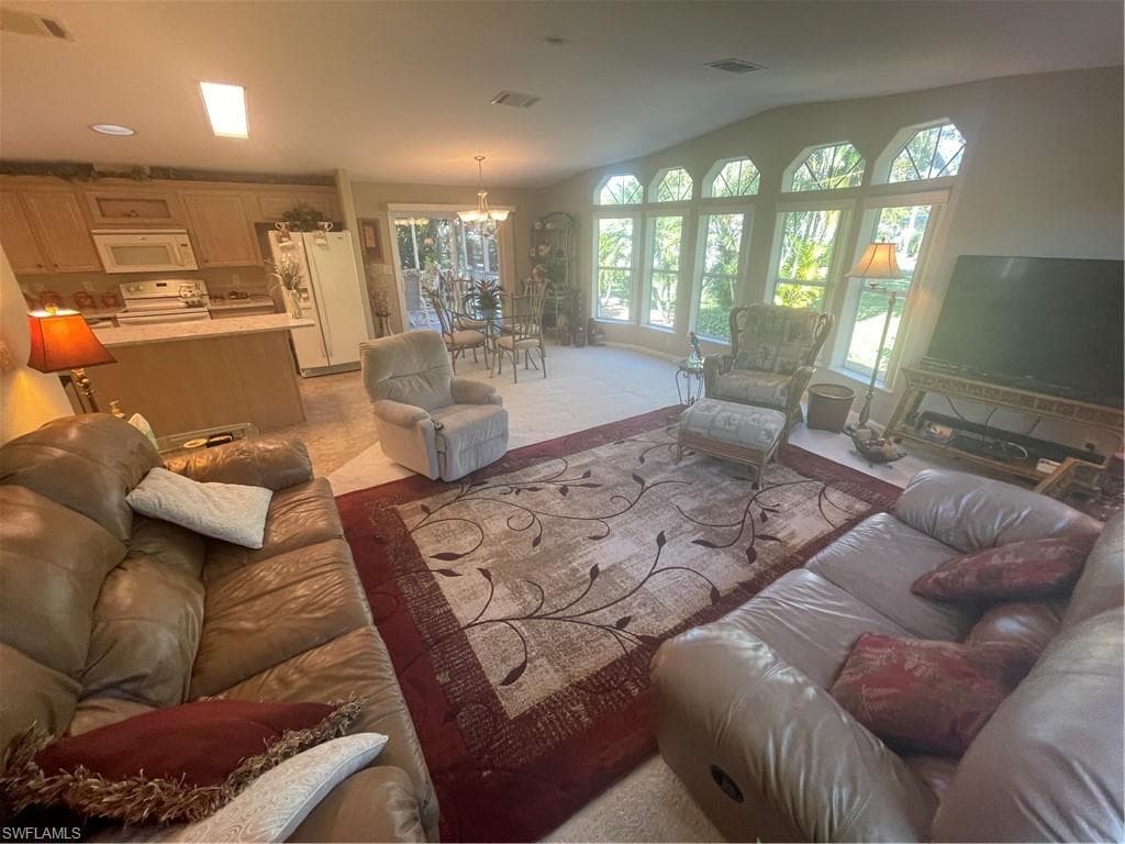 10015 Parkwood DR, FORT MYERS FL 33905-22