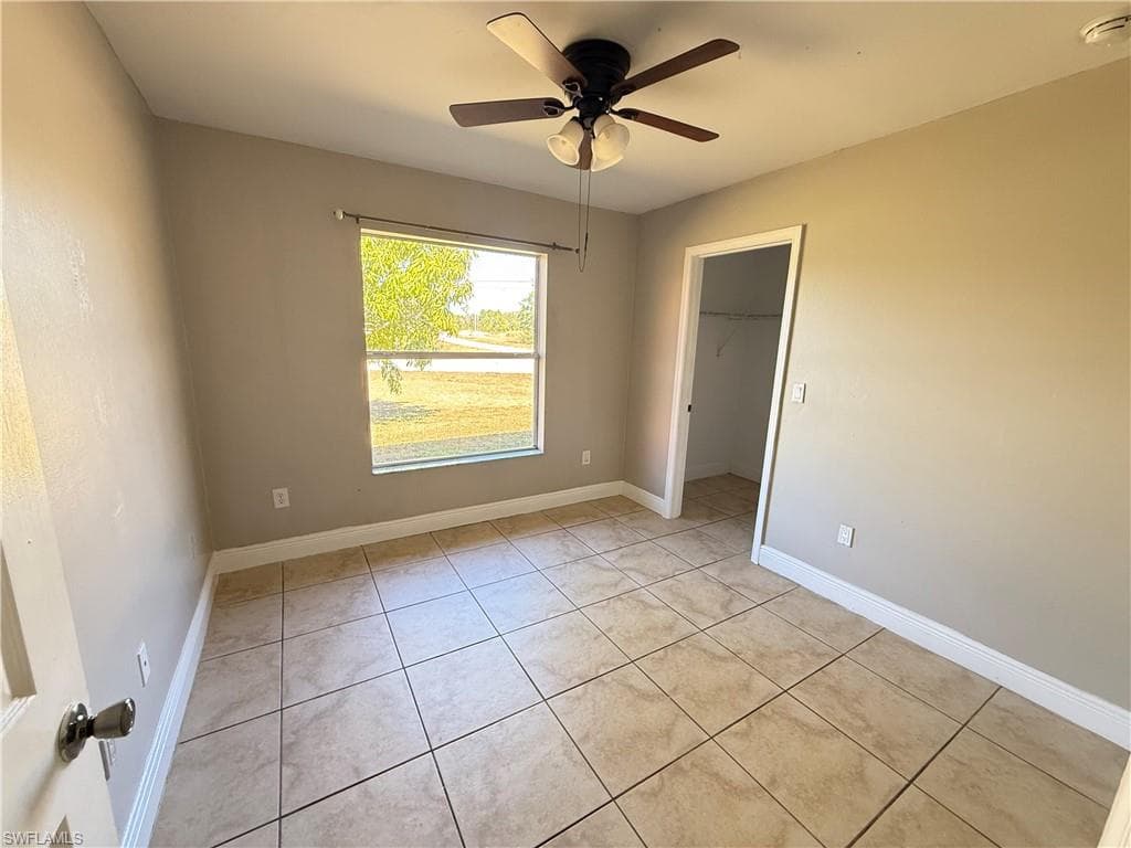 750 Halsey AVE, LEHIGH ACRES FL 33974-4