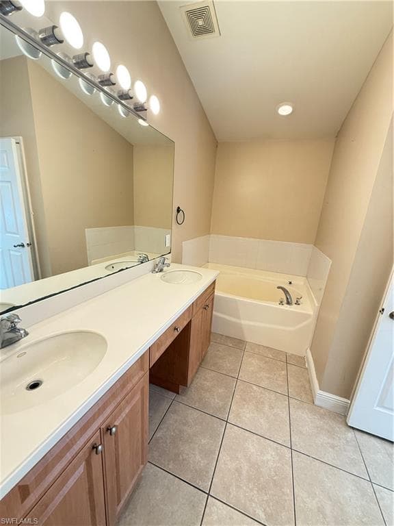 750 Halsey AVE, LEHIGH ACRES FL 33974-8