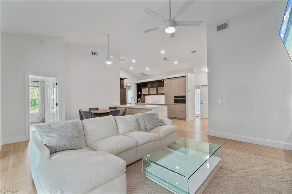 25360 Fairway Dunes CT, BONITA SPRINGS FL 34135-8