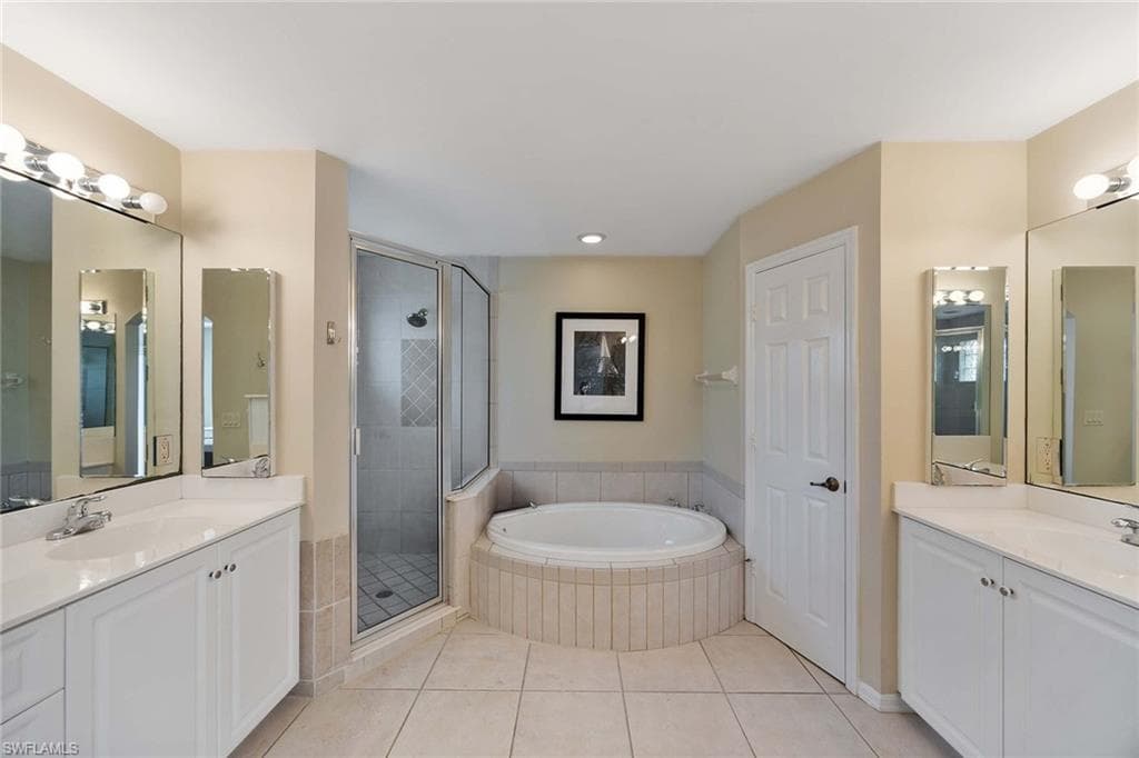 9192 Brendan Preserve CT, BONITA SPRINGS FL 34135-19