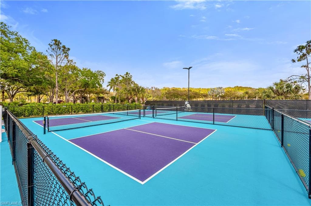 12033 Covent Garden CT 2403-18