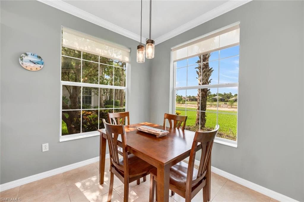 12033 Covent Garden CT 2403-7