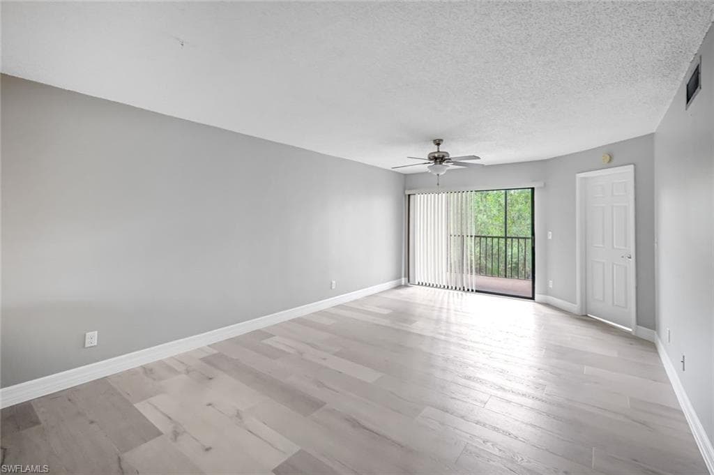 15206 Parkside DR # 102, FORT MYERS FL 33908-1