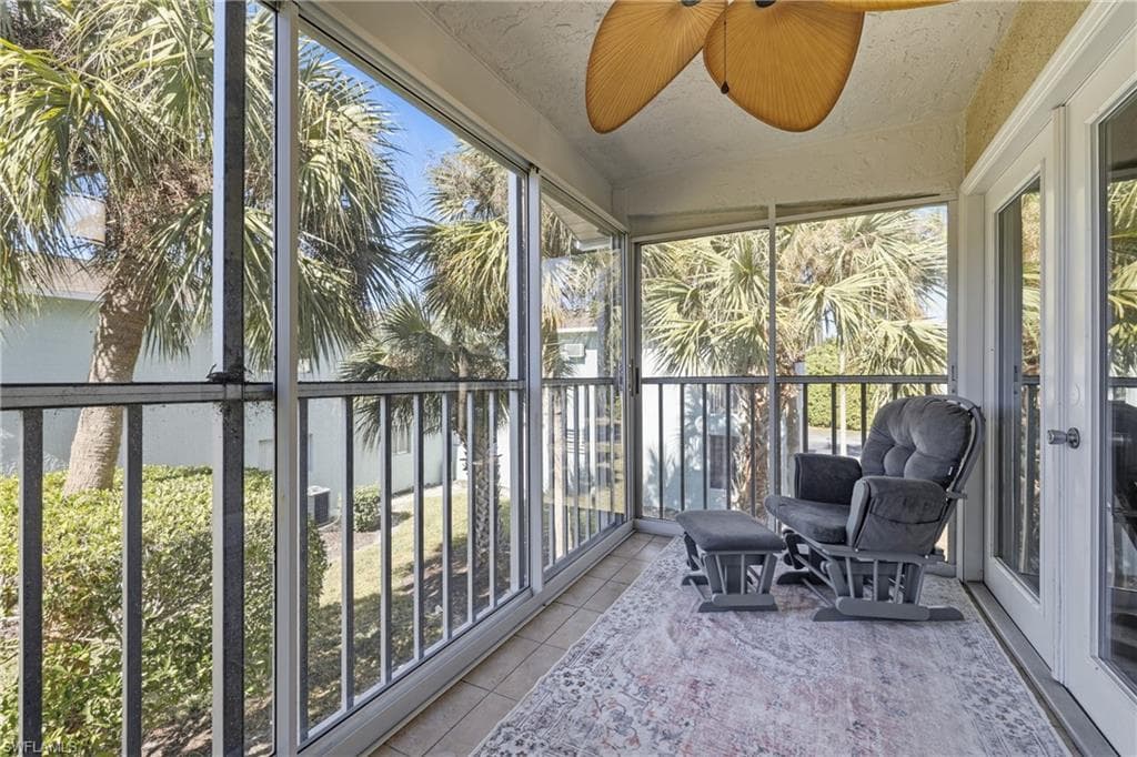 8071 Country RD # 204, FORT MYERS FL 33919-21