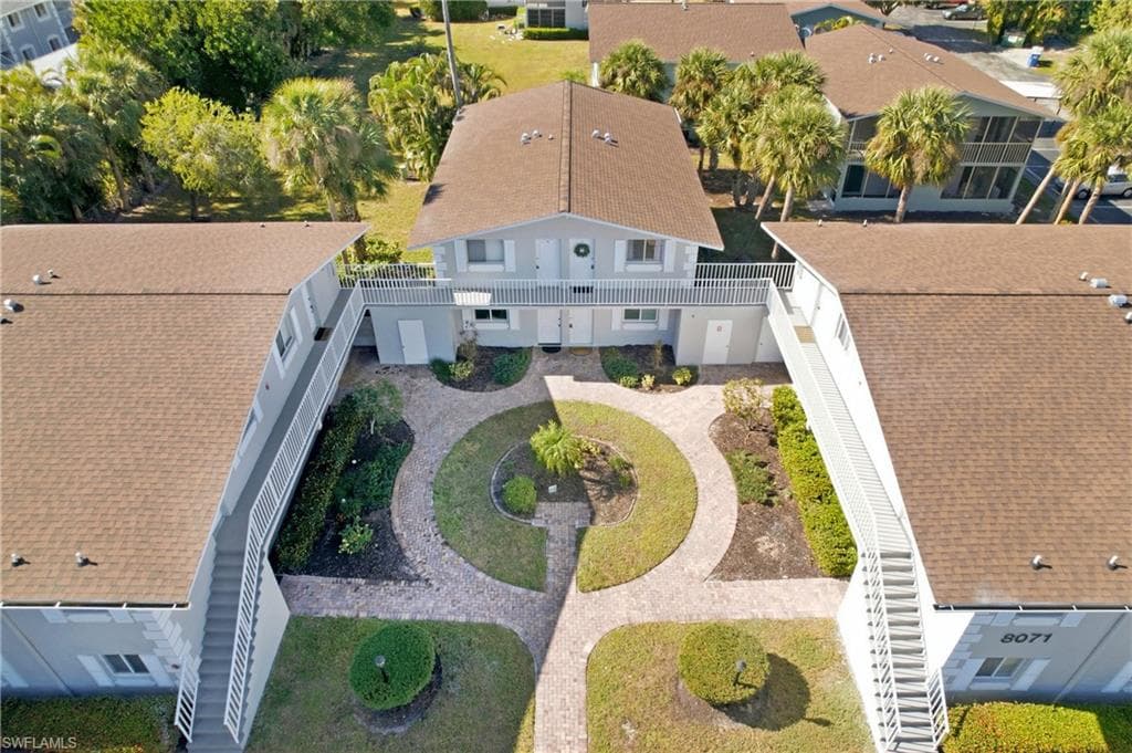 8071 Country RD # 204, FORT MYERS FL 33919-29