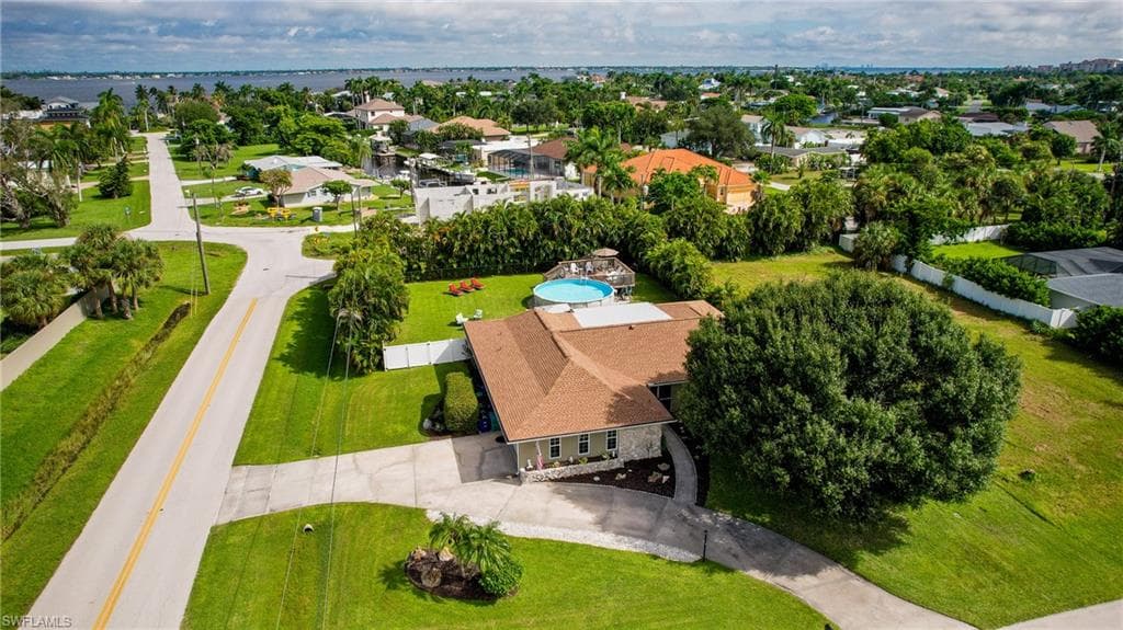 15602 Copra LN, FORT MYERS FL 33908-35