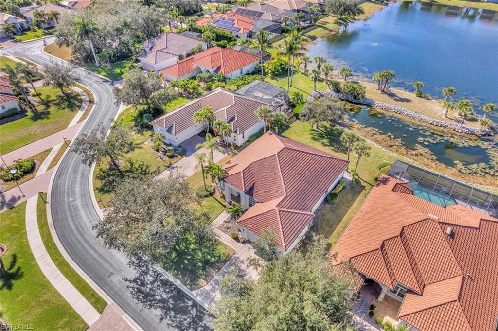 11099 Sea Tropic LN, FORT MYERS FL 33908-40