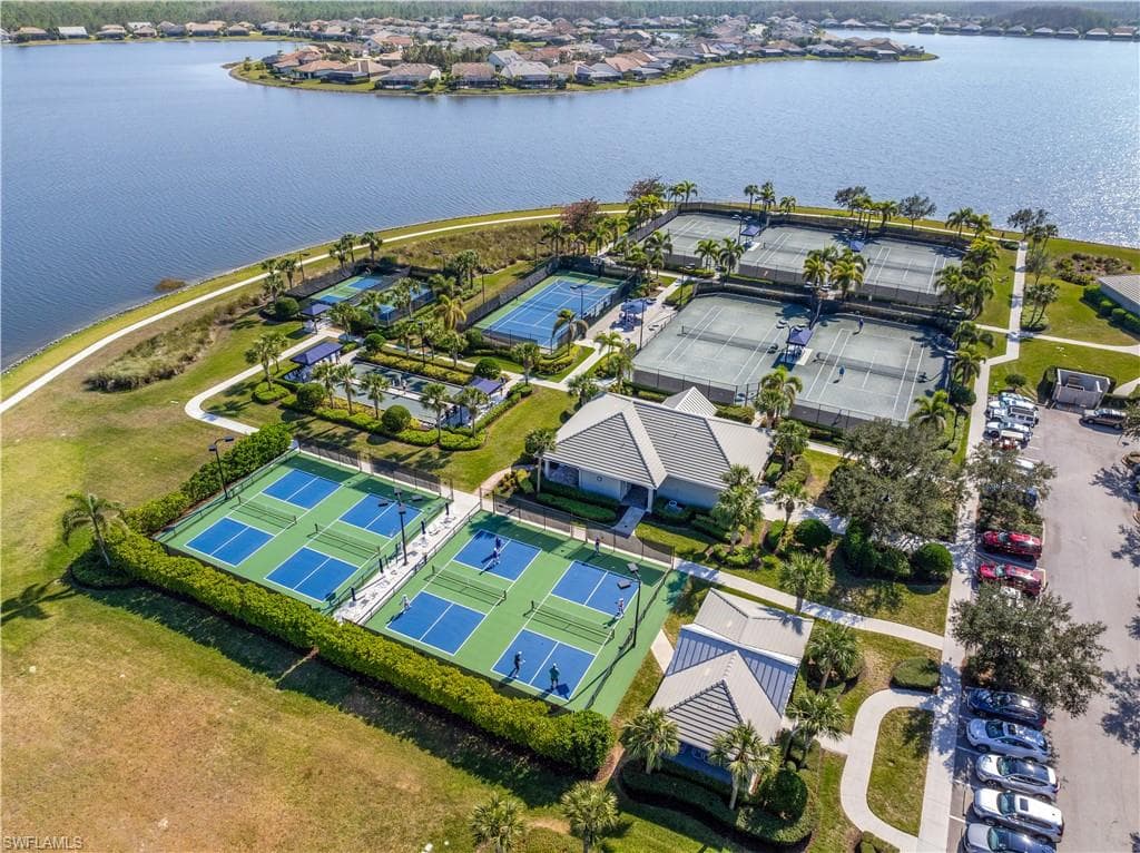 14009 Shadywood CT, ESTERO FL 33928-45