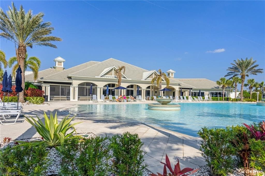 14009 Shadywood CT, ESTERO FL 33928-37