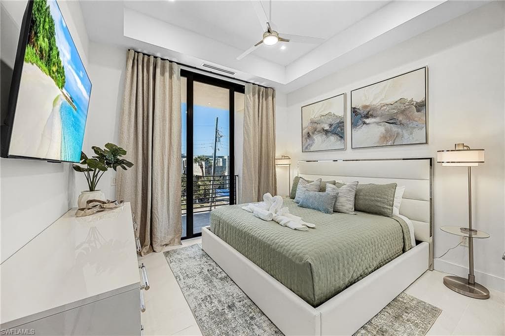 455 Palermo CIR, FORT MYERS BEACH FL 33931-19