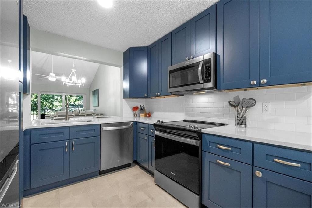 280 Timber Lake CIR # H201, NAPLES FL 34104-8