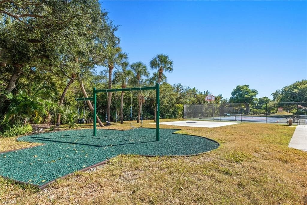 15825 San Antonio CT, FORT MYERS FL 33908-34