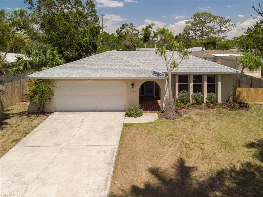 3717 Hanover ST, FORT MYERS FL 33901-29