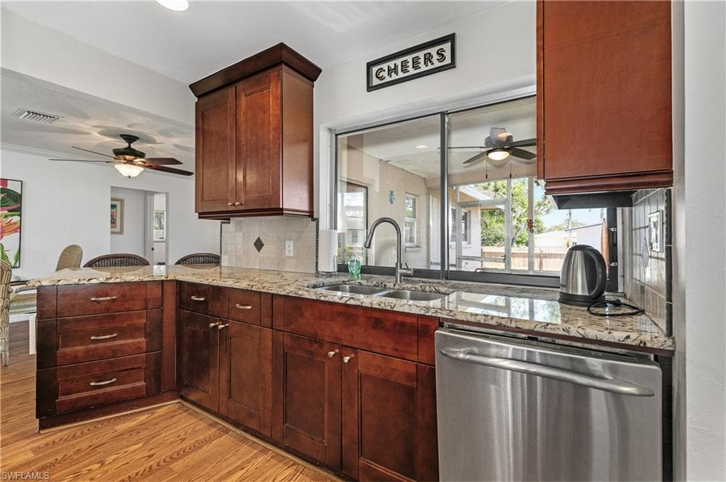 3717 Hanover ST, FORT MYERS FL 33901-9