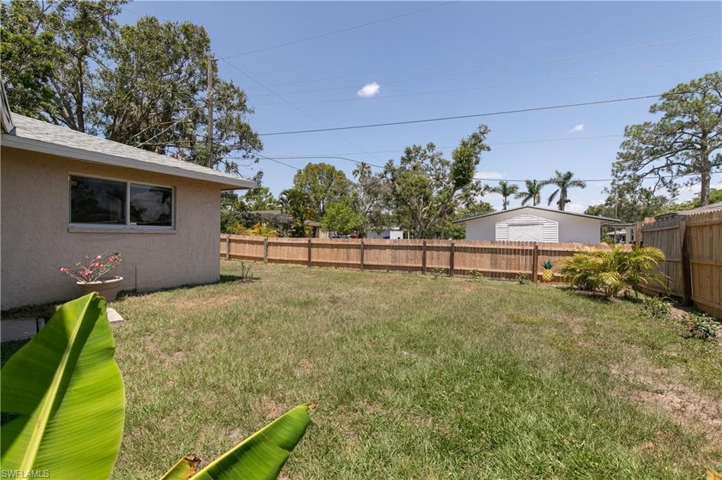 3717 Hanover ST, FORT MYERS FL 33901-30