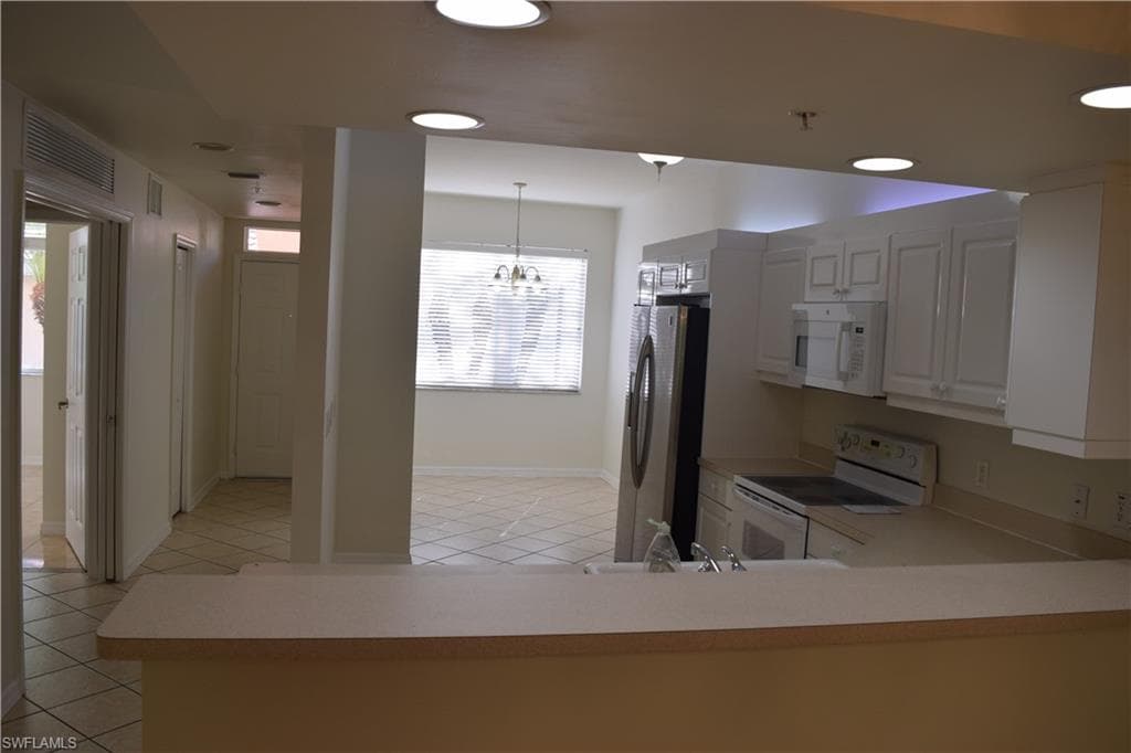 2350 Hidden Lake CT # 8513, NAPLES FL 34112-5