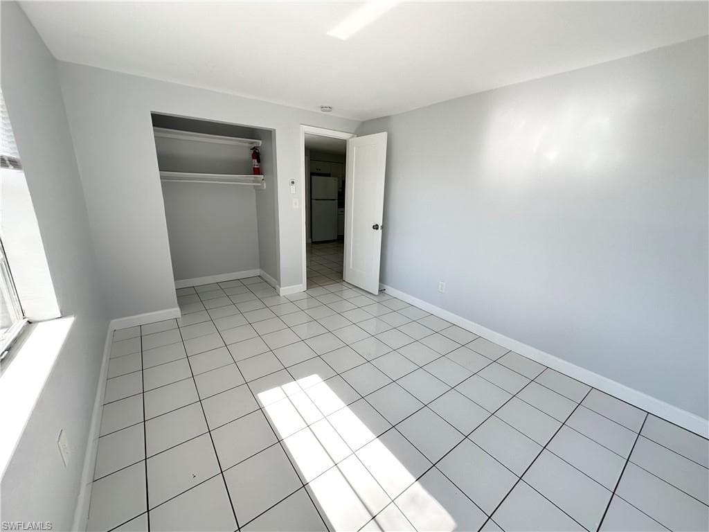 9805/9807 Montana CT, BONITA SPRINGS FL 34135-16