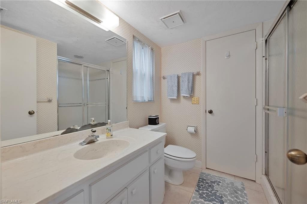 1014 Wildwood LN # 1014, NAPLES FL 34105-12