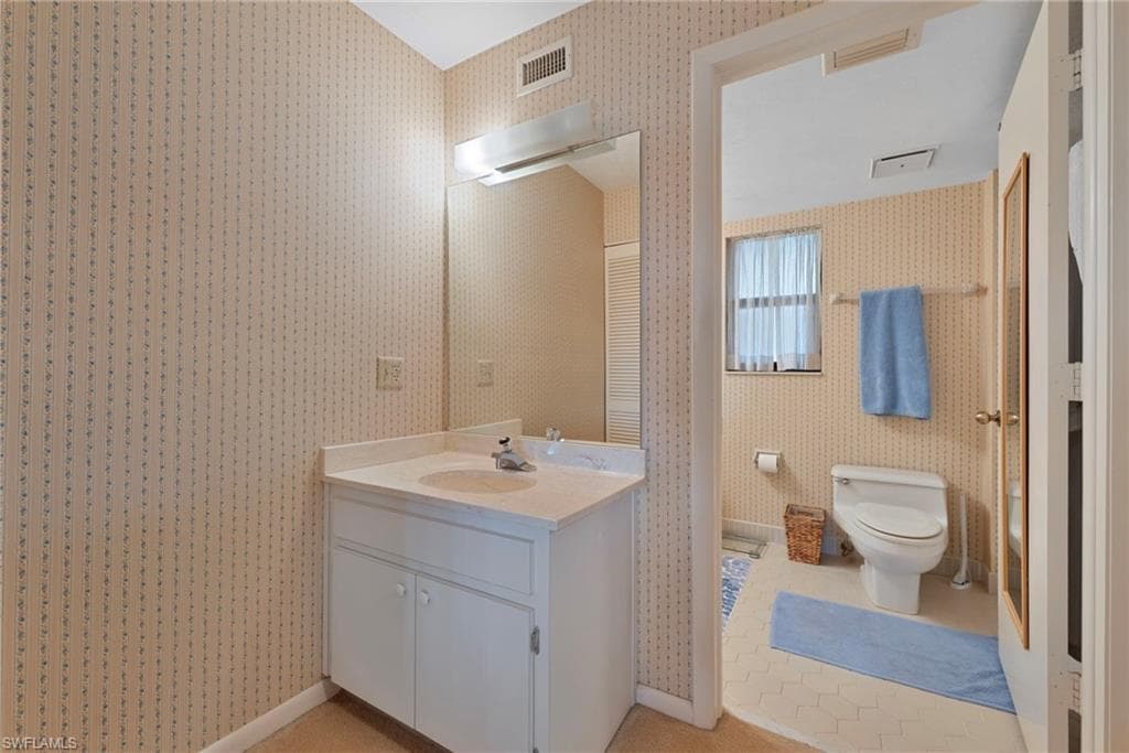 1014 Wildwood LN # 1014, NAPLES FL 34105-9