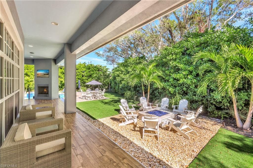 5288 Sand Dollar LN, NAPLES FL 34103-32