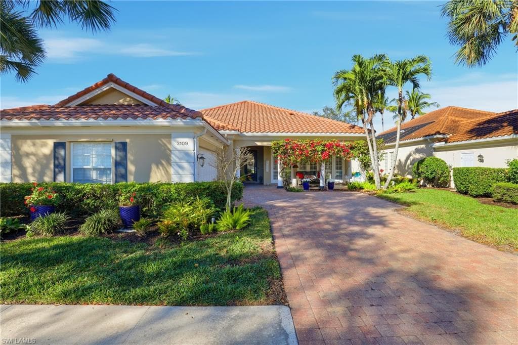 3109 Dominica WAY, NAPLES FL 34119-3