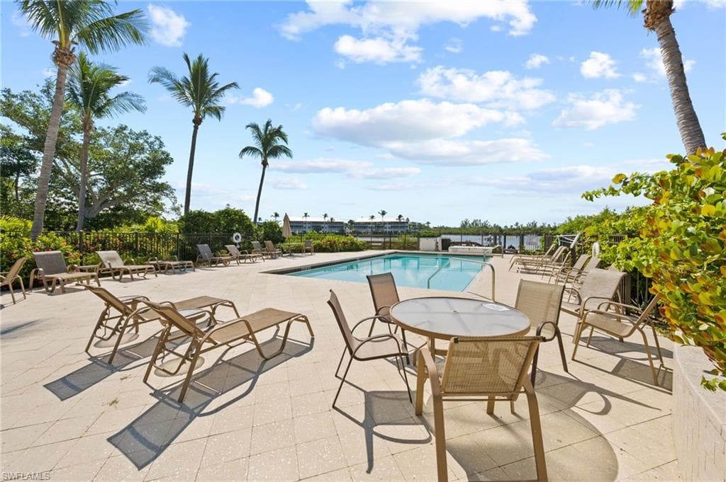 16747 Bocilla Palms DR # 15, BOKEELIA FL 33922-41