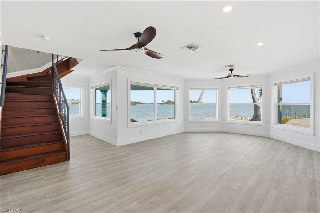 266 Curlew ST, FORT MYERS BEACH FL 33931-25