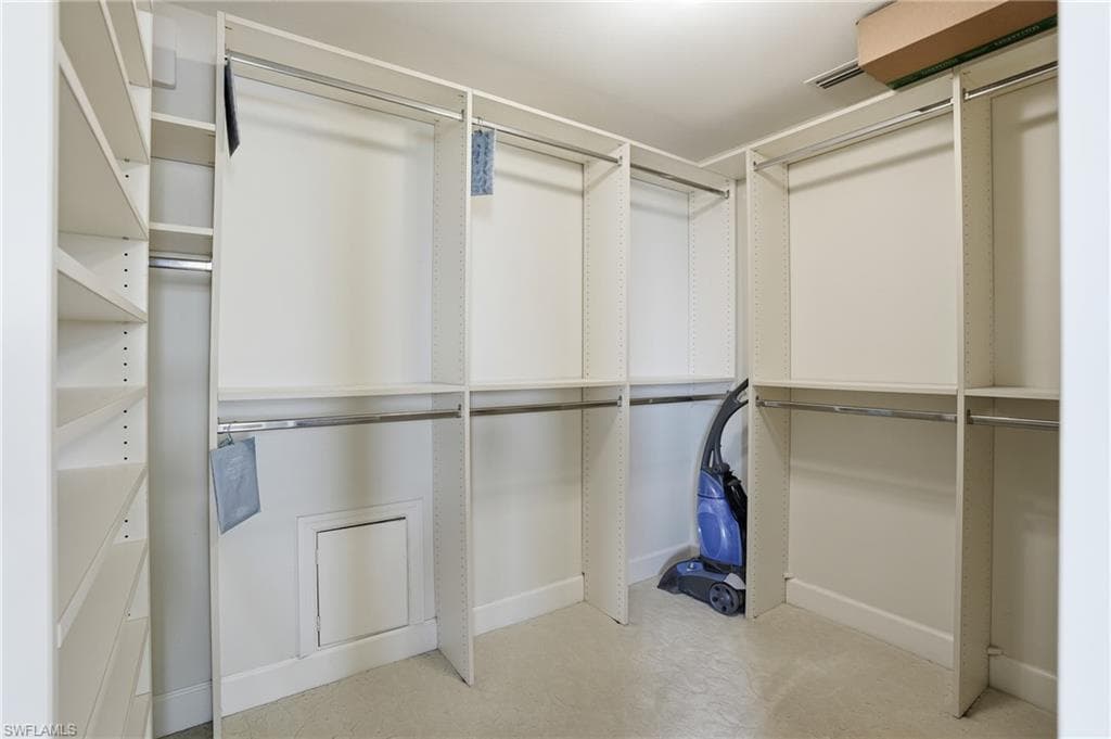 266 Curlew ST, FORT MYERS BEACH FL 33931-35