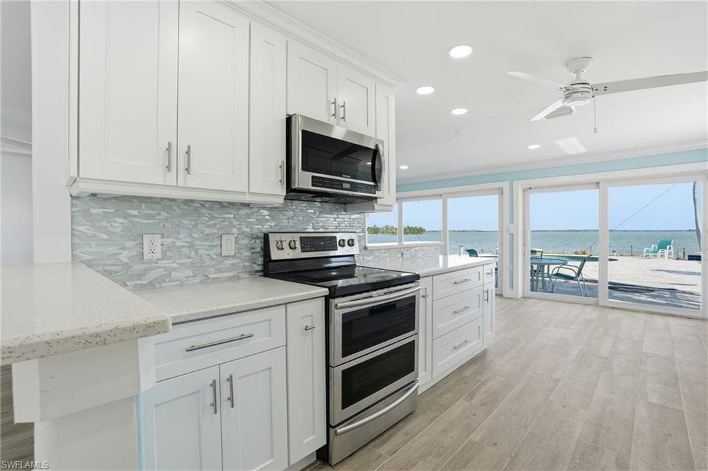 266 Curlew ST, FORT MYERS BEACH FL 33931-13