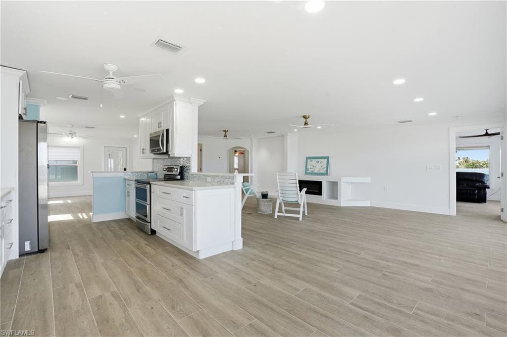 266 Curlew ST, FORT MYERS BEACH FL 33931-14