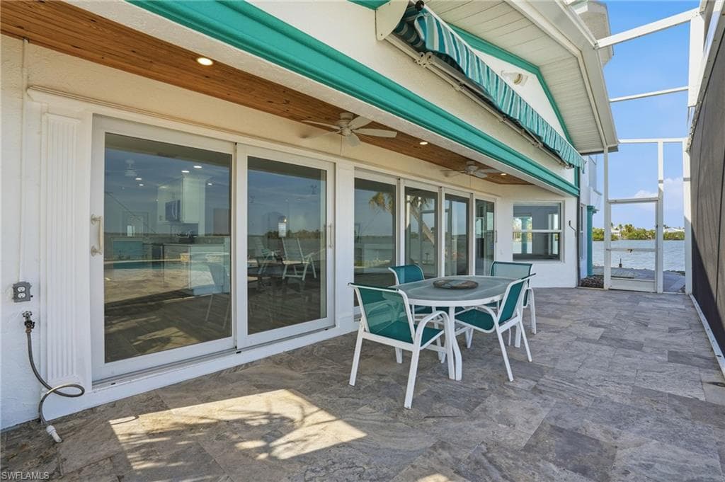 266 Curlew ST, FORT MYERS BEACH FL 33931-39