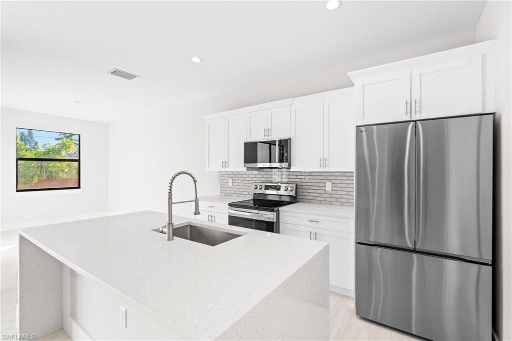 2064 55th TER SW, NAPLES FL 34116-4