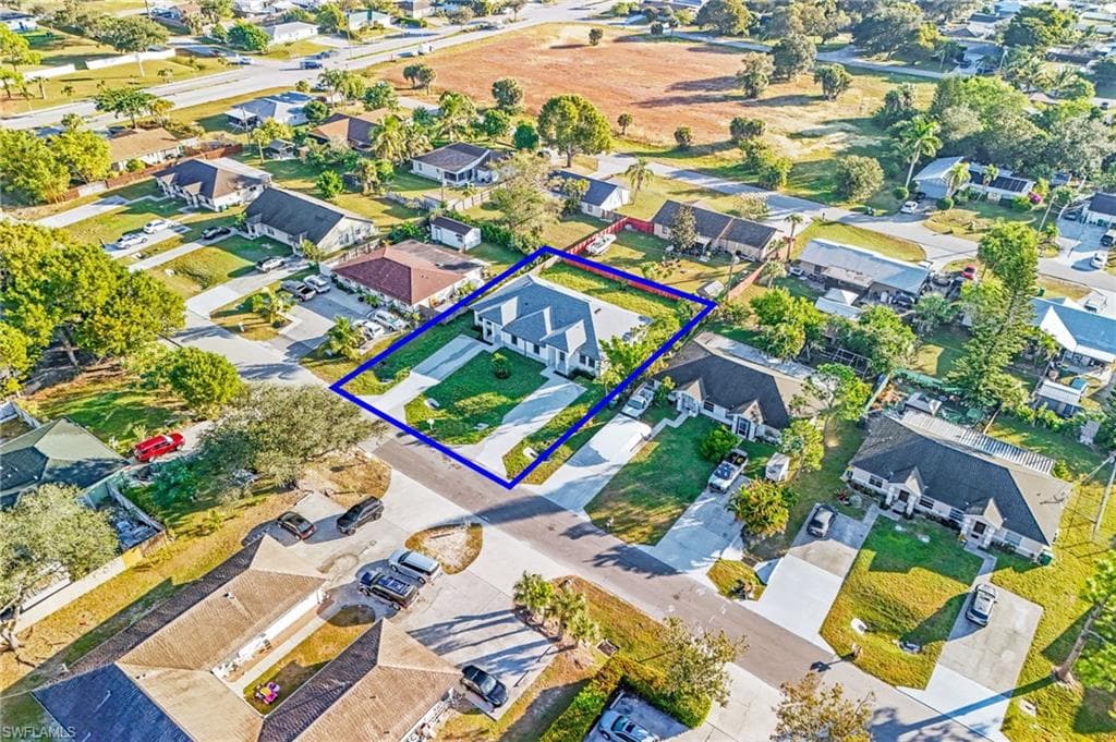 2064 55th TER SW, NAPLES FL 34116-28